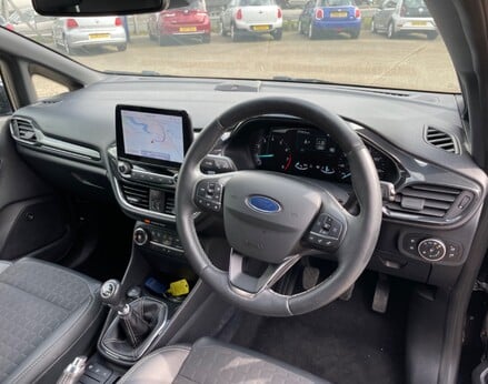 Ford Fiesta ACTIVE X EDITION 17