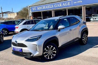 Toyota Yaris Cross DESIGN FHEV