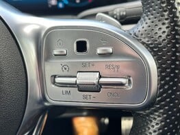 Mercedes-Benz B Class B 200 D AMG LINE EDITION PREMIUM 55