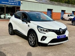 Renault Captur SE EDITION TCE 4