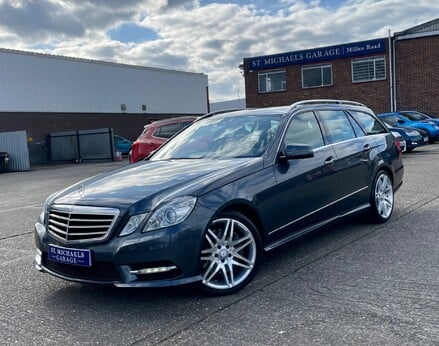 Mercedes-Benz E Class MERCEDES E-CLASS E350 CDI BLUEEFFICIENCY S/S SPORT 1