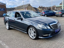 Mercedes-Benz E Class MERCEDES E-CLASS E350 CDI BLUEEFFICIENCY S/S SPORT 4