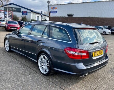 Mercedes-Benz E Class MERCEDES E-CLASS E350 CDI BLUEEFFICIENCY S/S SPORT 9