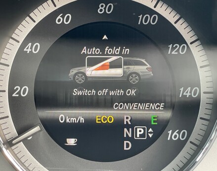 Mercedes-Benz E Class MERCEDES E-CLASS E350 CDI BLUEEFFICIENCY S/S SPORT 27