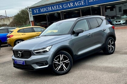Volvo XC40 D3 R-DESIGN