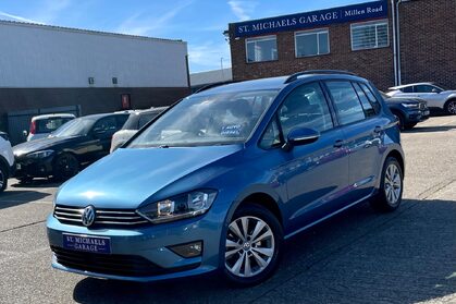 Volkswagen Golf SV SE TDI DSG