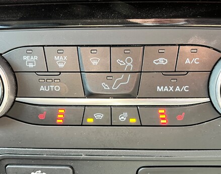 Ford Ecosport TITANIUM 47