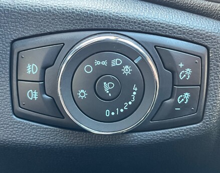 Ford Ecosport TITANIUM 57