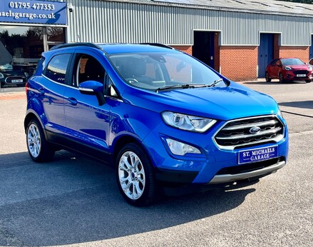 Ford Ecosport TITANIUM 4