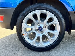 Ford Ecosport TITANIUM 13