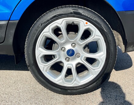 Ford Ecosport TITANIUM 14