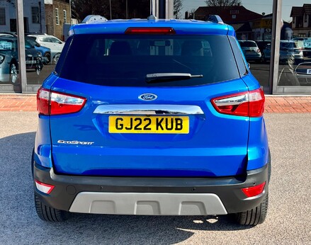 Ford Ecosport TITANIUM 6