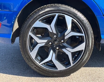 Ford Ecosport ST-LINE 14
