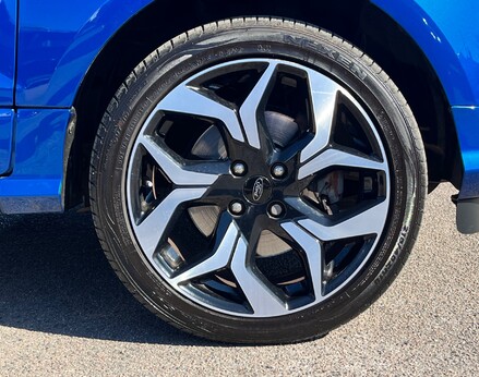 Ford Ecosport ST-LINE 15