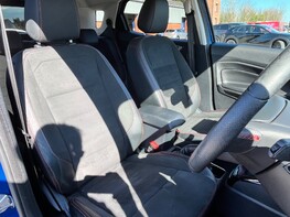 Ford Ecosport ST-LINE 53
