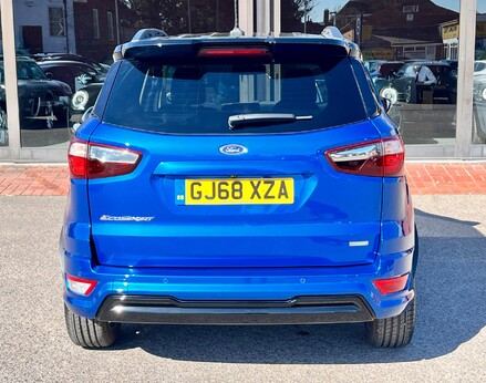 Ford Ecosport ST-LINE 6