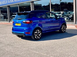 Ford Ecosport ST-LINE 7