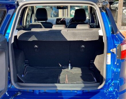 Ford Ecosport ST-LINE 57
