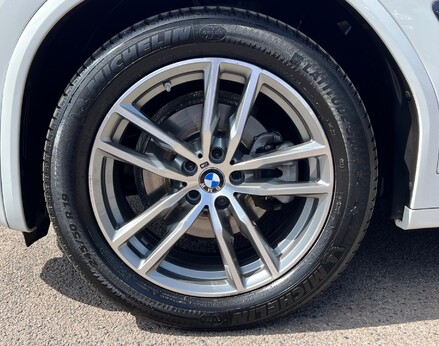 BMW X3 XDRIVE20I M SPORT 13