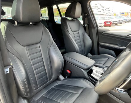 BMW X3 XDRIVE20I M SPORT 61