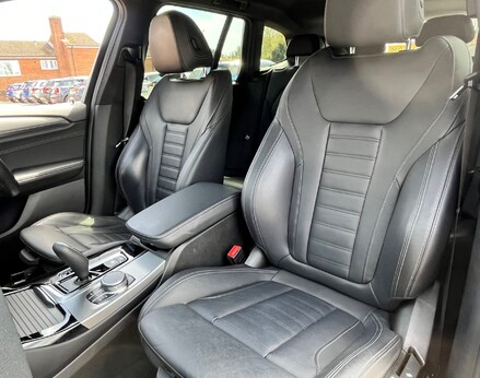 BMW X3 XDRIVE20I M SPORT 62