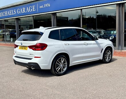 BMW X3 XDRIVE20I M SPORT 8