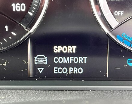 BMW 2 Series 225XE M SPORT ACTIVE TOURER 26