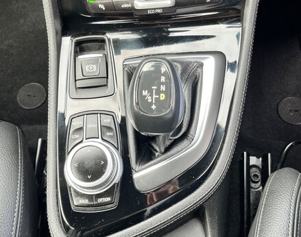 BMW 2 Series 225XE M SPORT ACTIVE TOURER 53