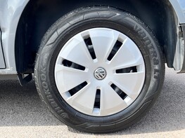 Volkswagen Transporter T28 TDI P/V STARTLINE 16