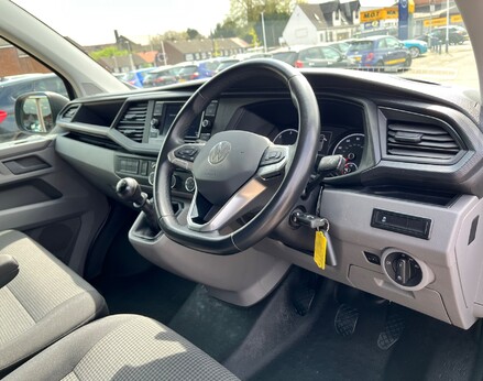Volkswagen Transporter T28 TDI P/V STARTLINE 20