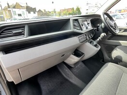 Volkswagen Transporter T28 TDI P/V STARTLINE 19