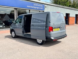 Volkswagen Transporter T28 TDI P/V STARTLINE 10