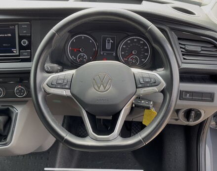 Volkswagen Transporter T28 TDI P/V STARTLINE 21