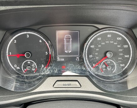 Volkswagen Transporter T28 TDI P/V STARTLINE 22