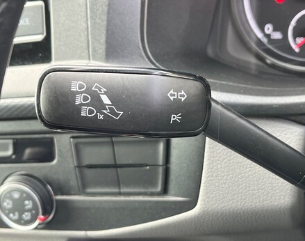 Volkswagen Transporter T28 TDI P/V STARTLINE 49