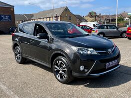 Toyota Rav 4 D-4D ICON 4