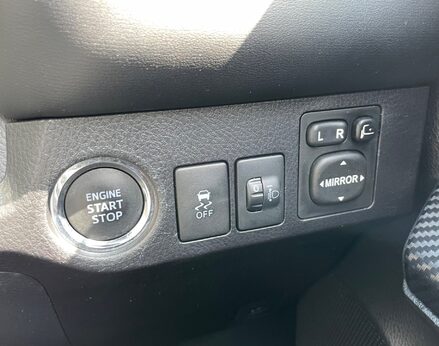 Toyota Rav 4 D-4D ICON 42