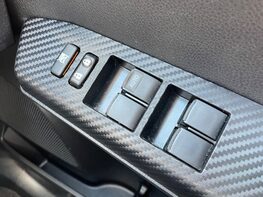Toyota Rav 4 D-4D ICON 43