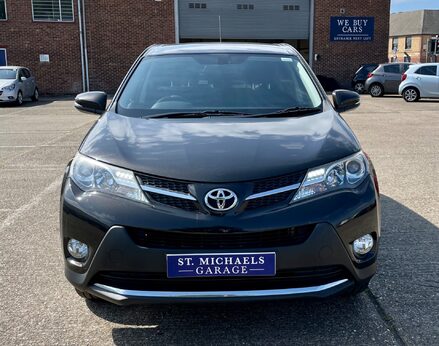 Toyota Rav 4 D-4D ICON 5