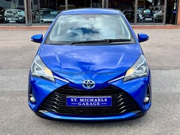Toyota Yaris VVT-I ICON TECH 5