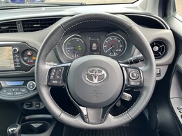 Toyota Yaris VVT-I ICON TECH 20