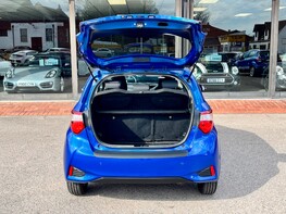 Toyota Yaris VVT-I ICON TECH 59