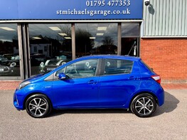 Toyota Yaris VVT-I ICON TECH 11