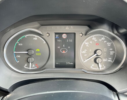 Toyota Yaris VVT-I ICON TECH 21