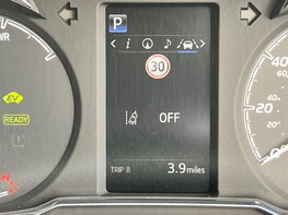 Toyota Yaris VVT-I ICON TECH 27