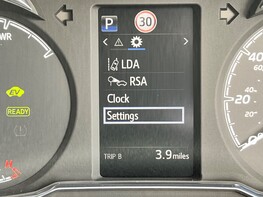 Toyota Yaris VVT-I ICON TECH 26