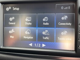 Toyota Yaris VVT-I ICON TECH 35