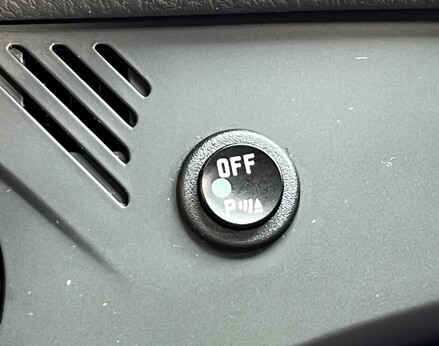 Toyota Yaris VVT-I ICON TECH 47