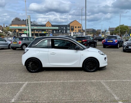 Vauxhall Adam GLAM 10
