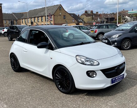 Vauxhall Adam GLAM 4